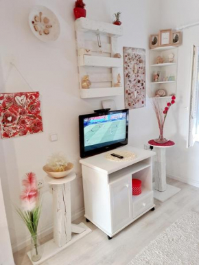 Art apartment by Sanella